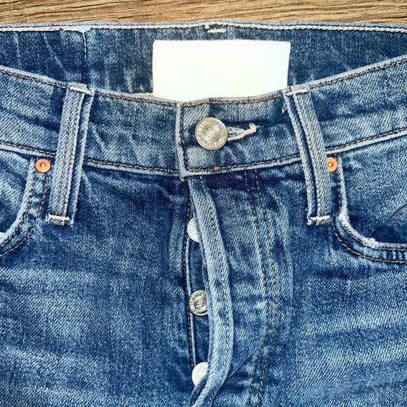 Mother Superior denim jeans- The Tomcat in playing with scissors - Picture 3 of 5